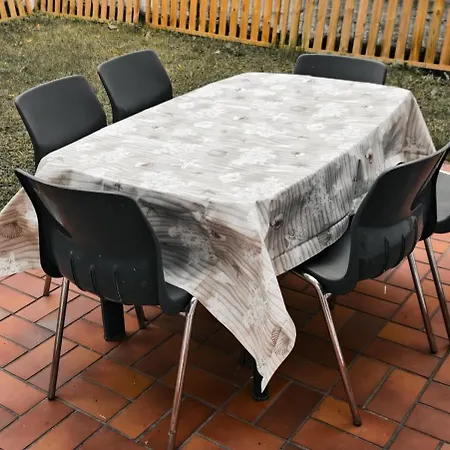 Avec Jardin Apartmán Visé
