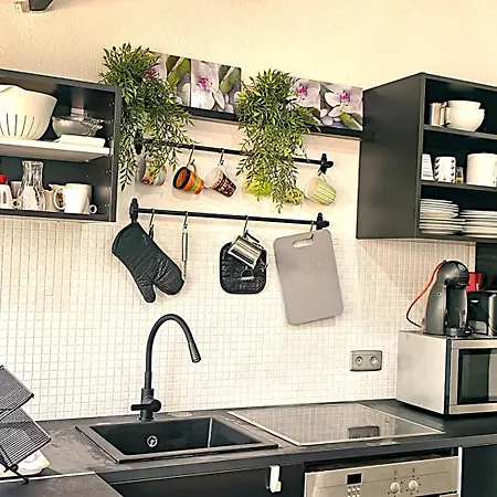 Avec Jardin Apartmán Visé